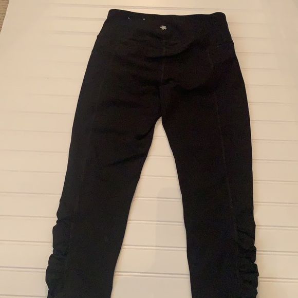 Tek Gear Shape Wear Black Ruched Ankle Leggings - Picture 4 of 5